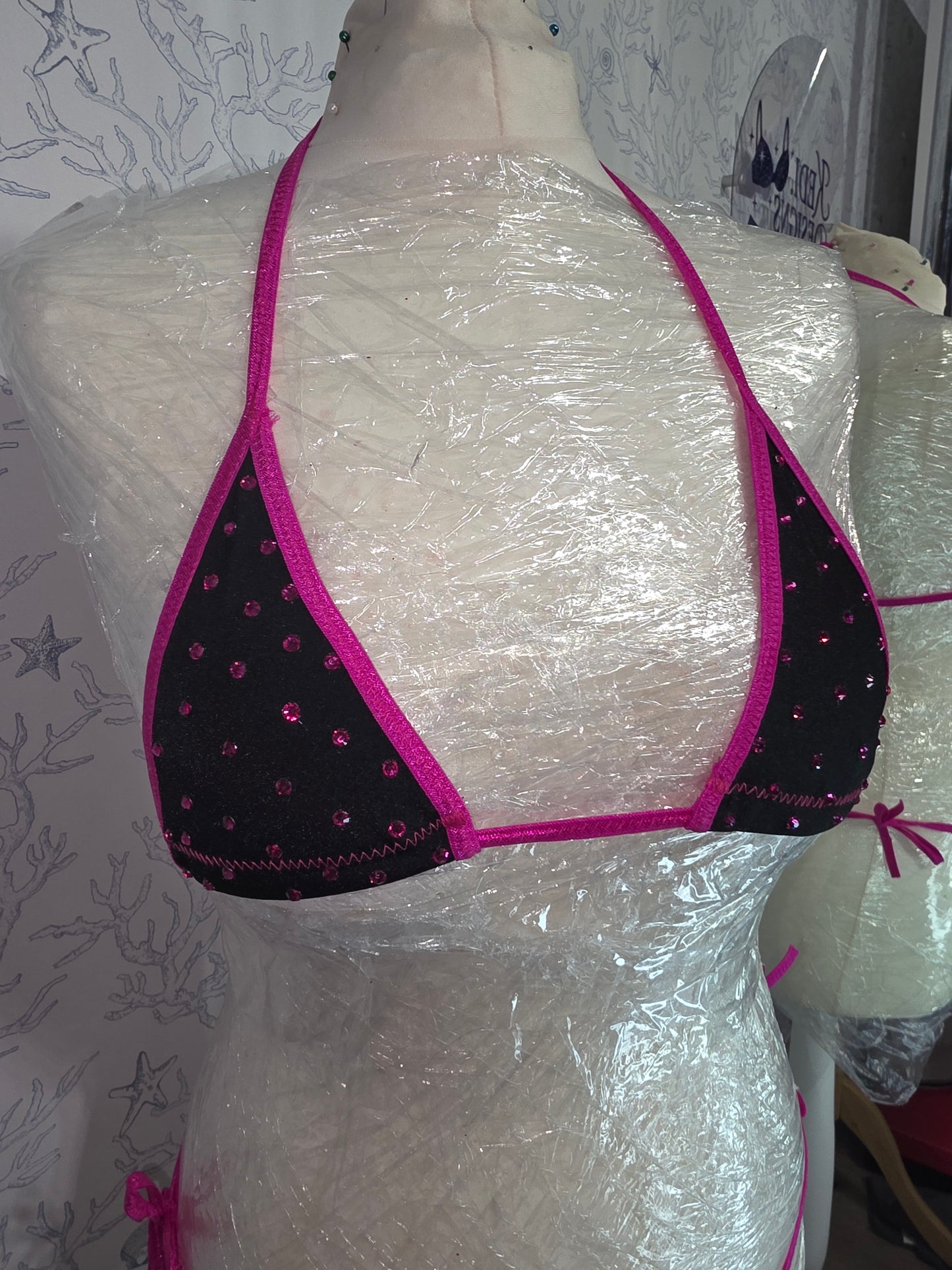 Black and Pink 4 inch micro 6-12