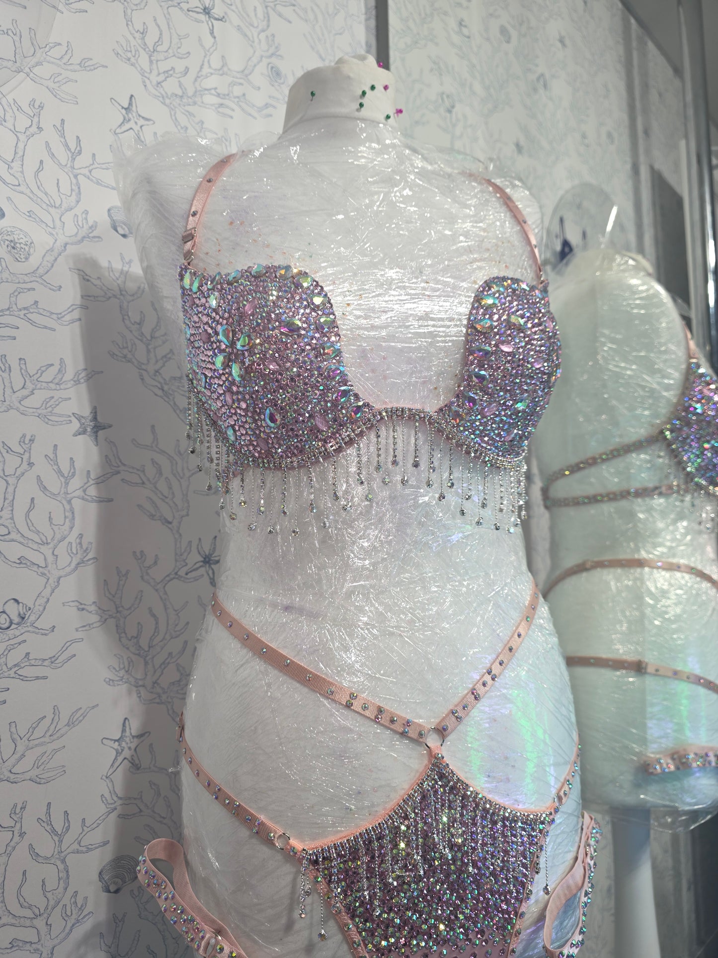 Custom U shape lingerie set