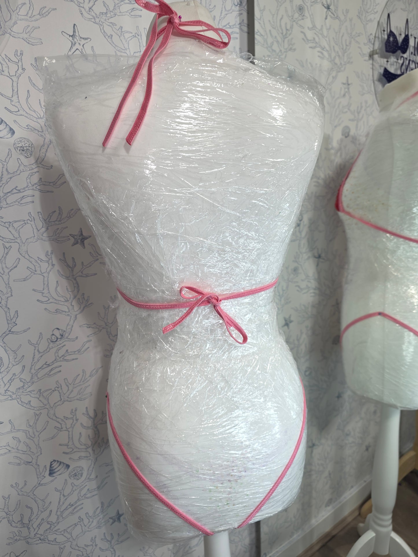 Red and pink set 2 inch 8-10