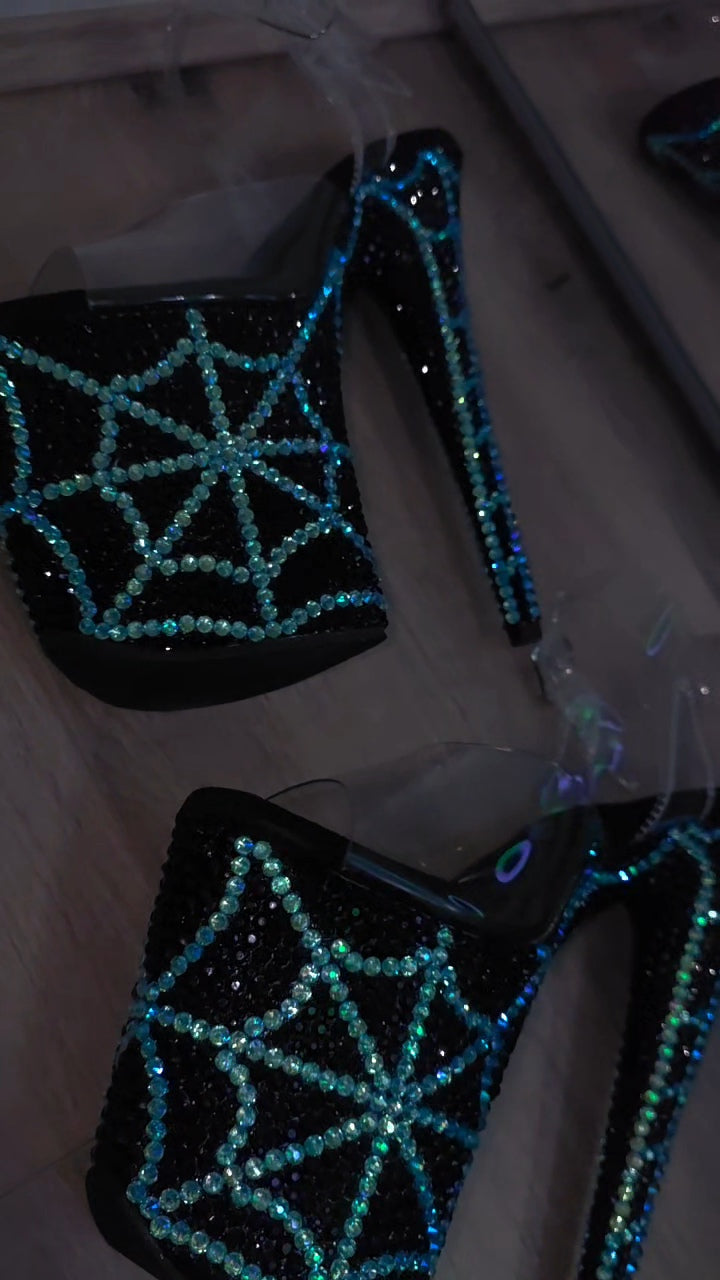 Spiderweb heels