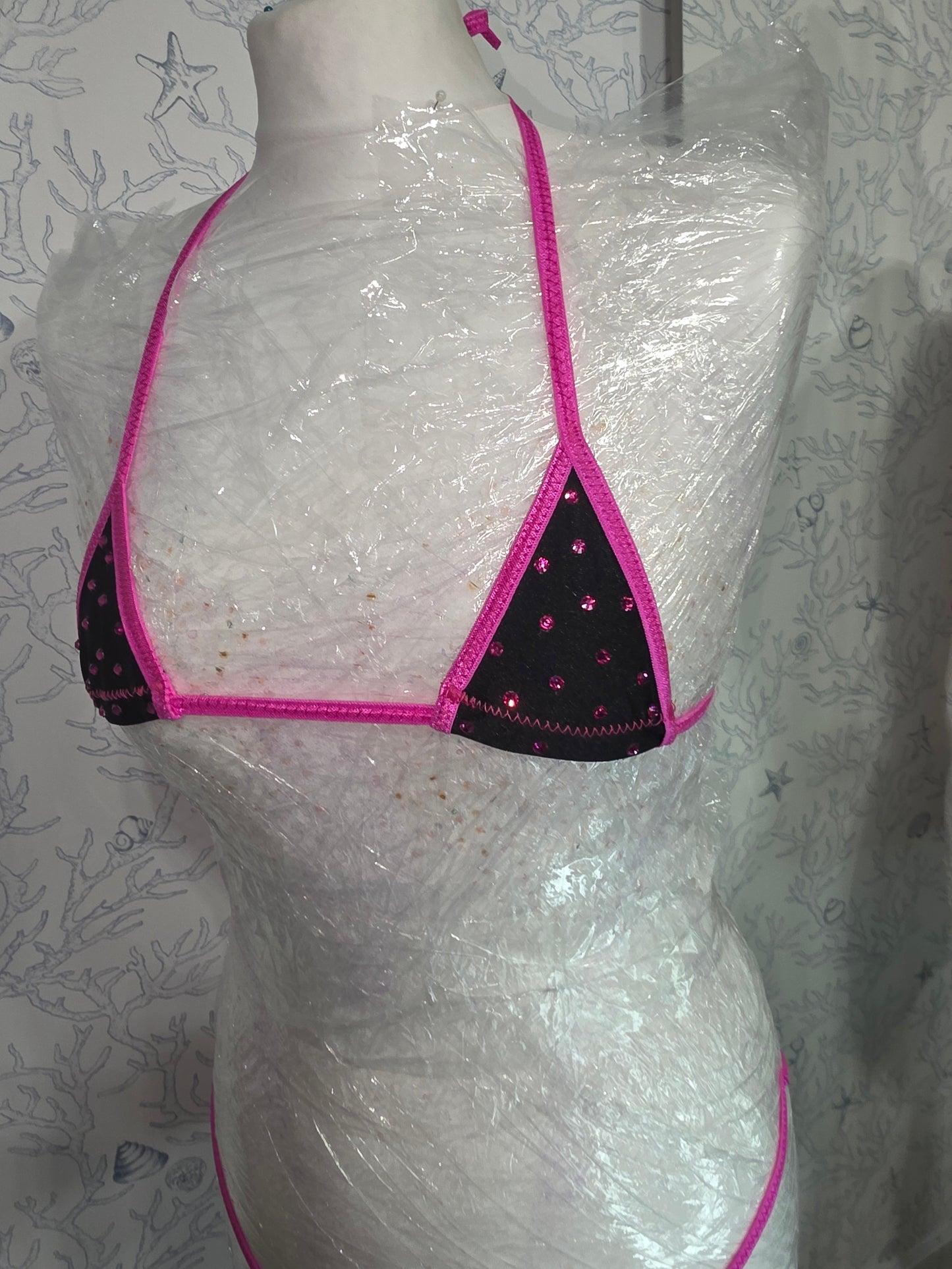 Black and Pink 2 inch micro 6-10