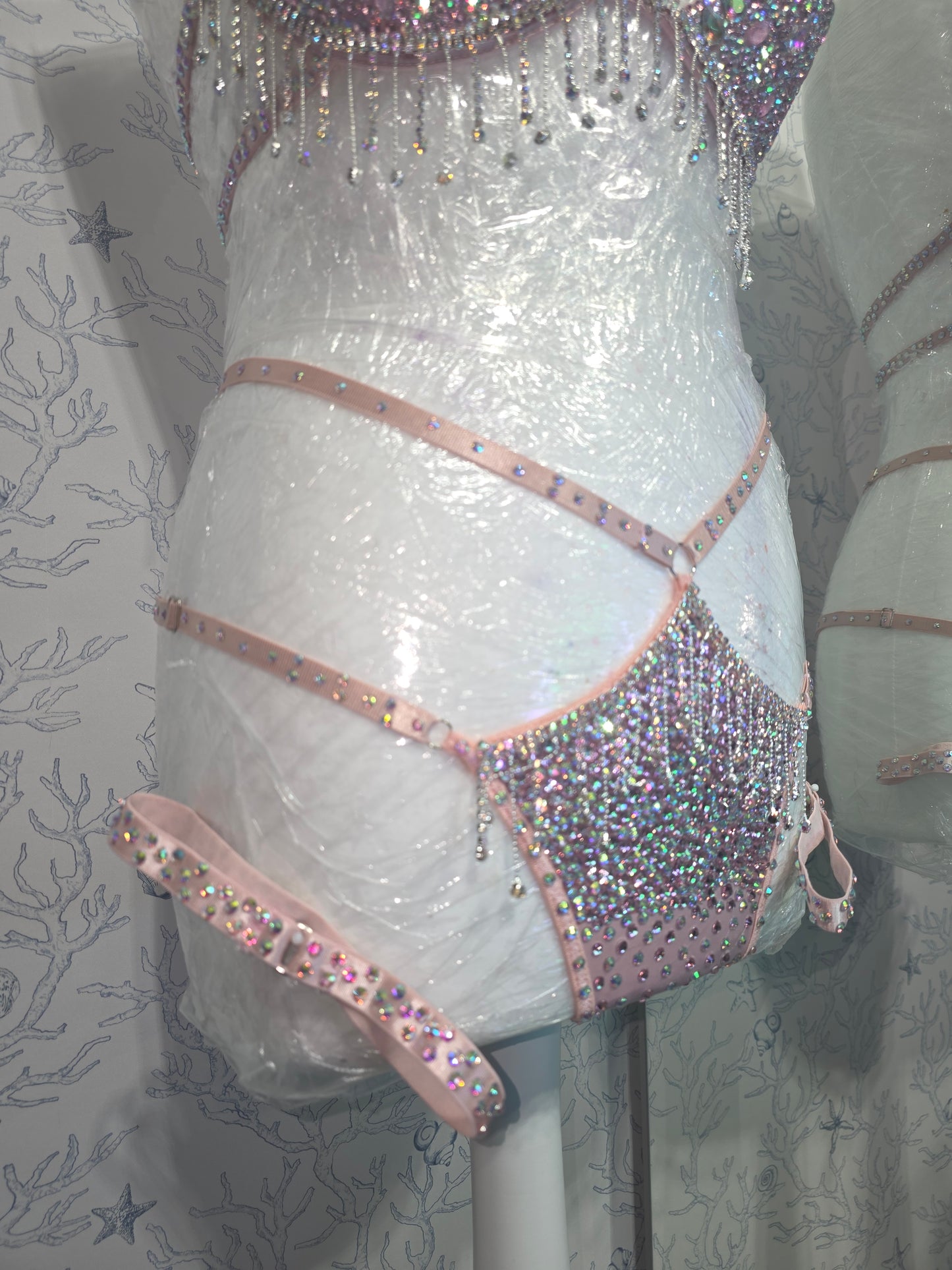Custom U shape lingerie set