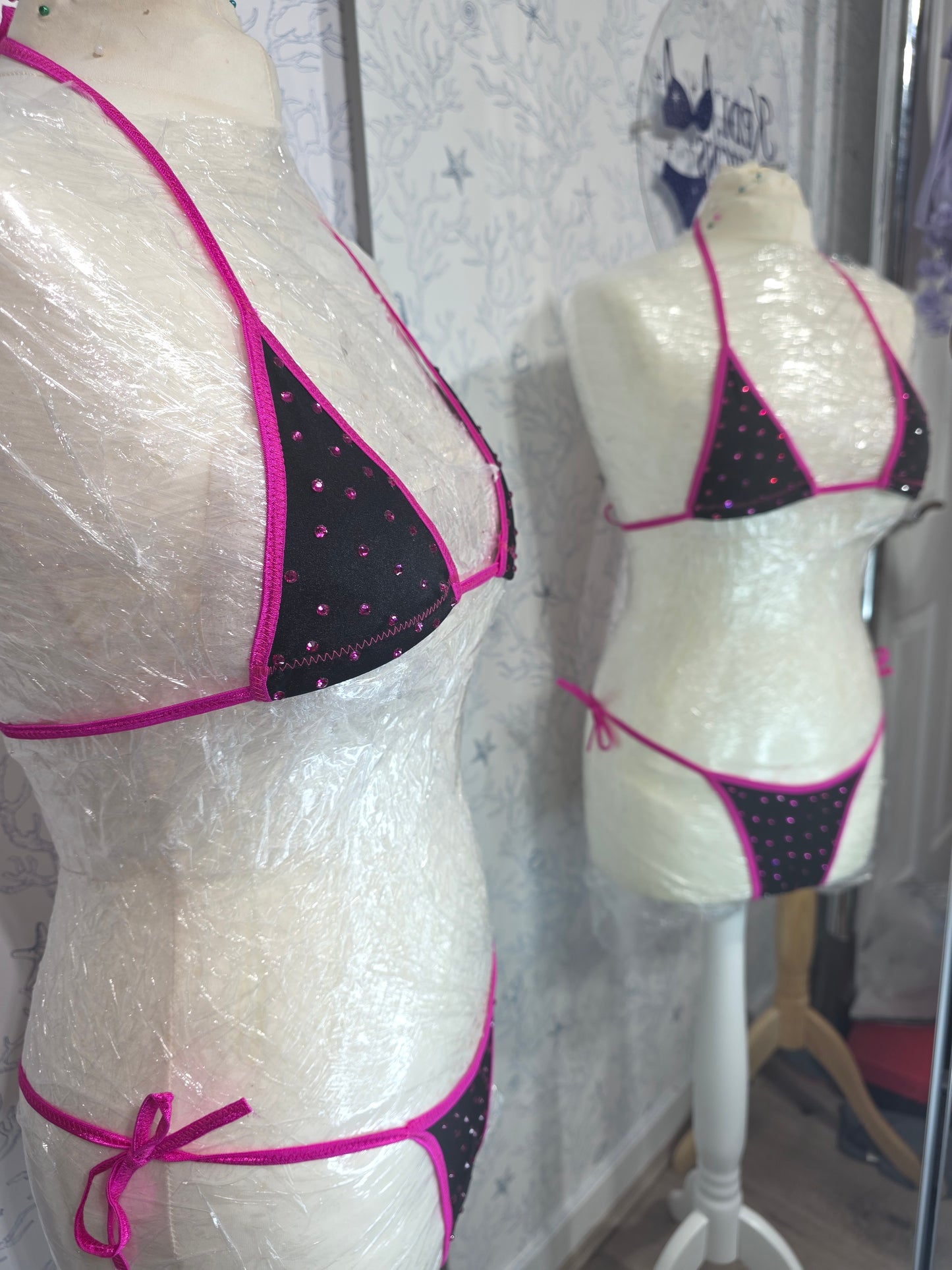 Black and Pink 4 inch micro 6-12