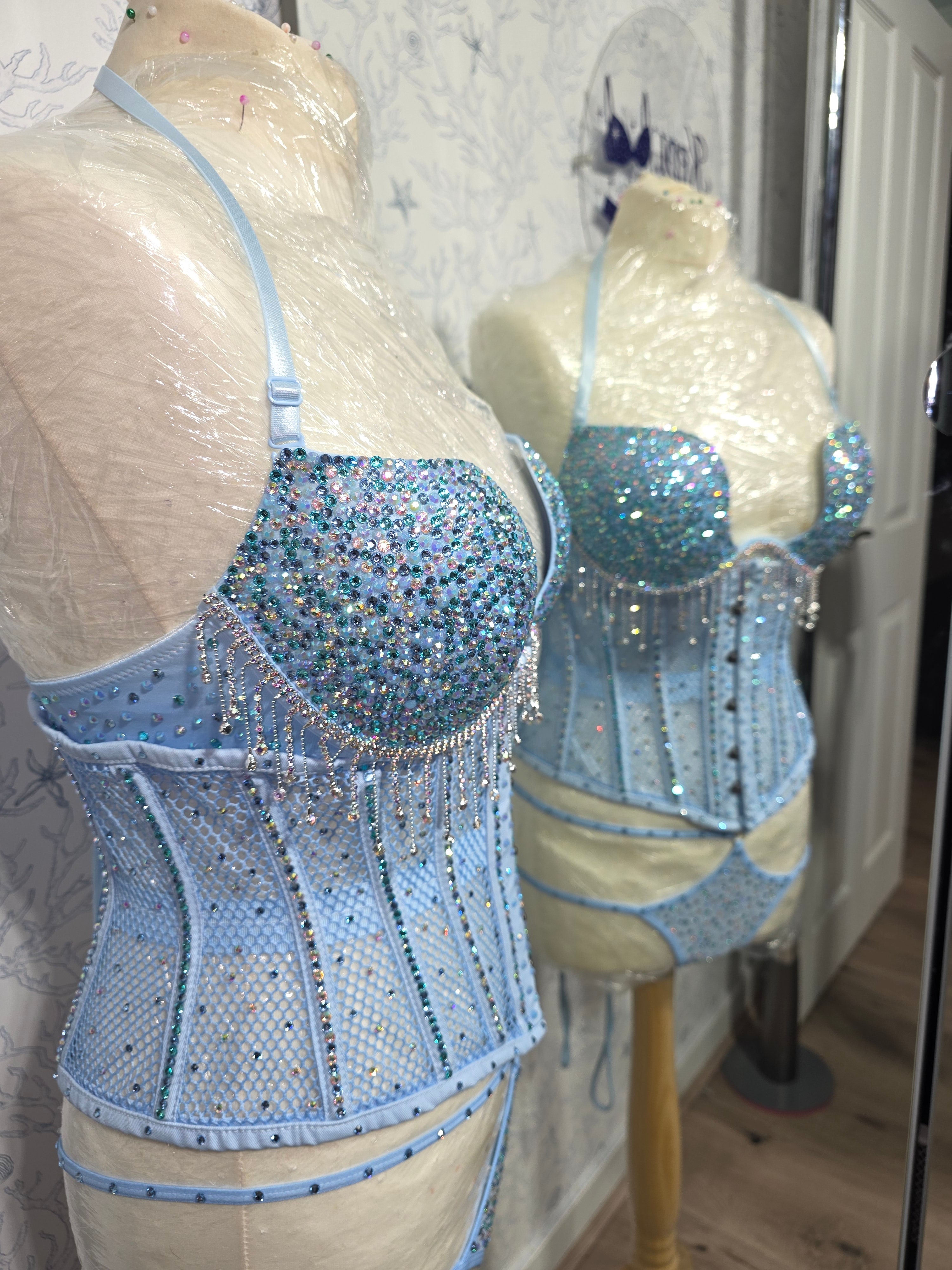 Custom U shape set and Corset