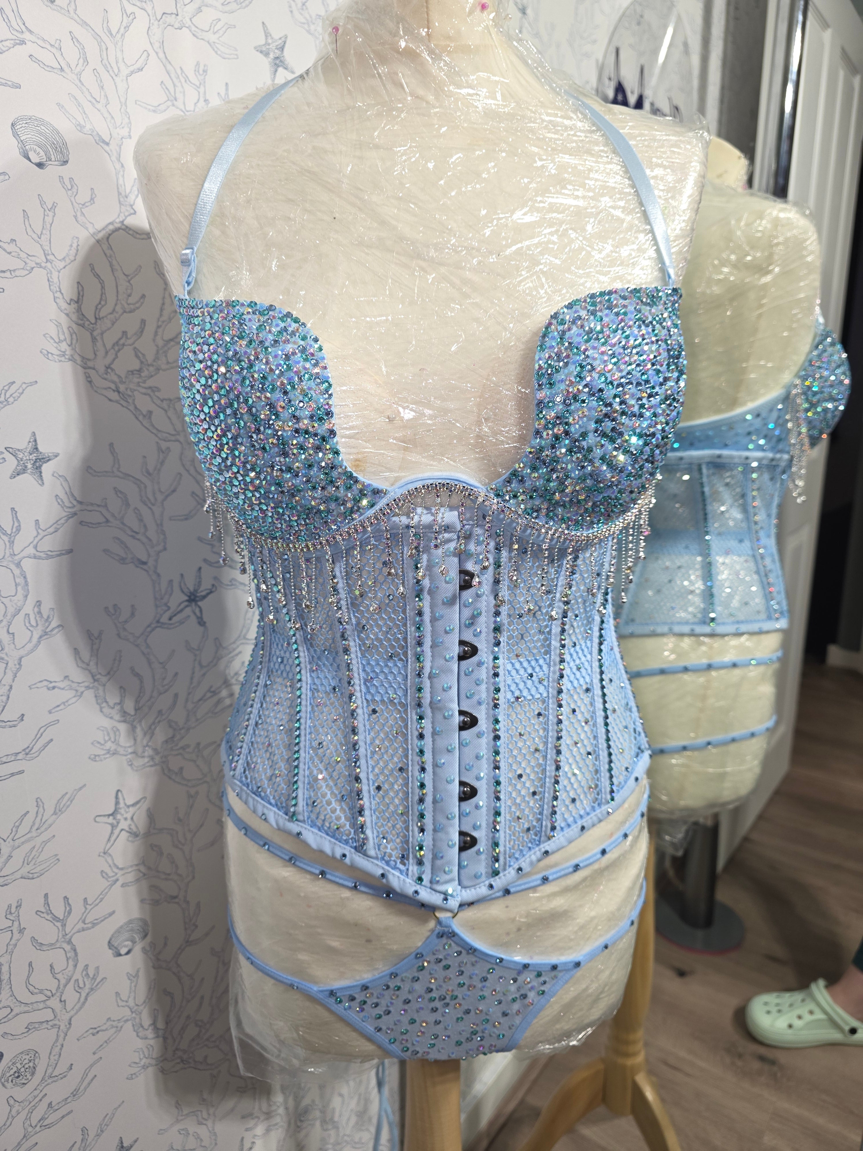 Custom U shape set and Corset