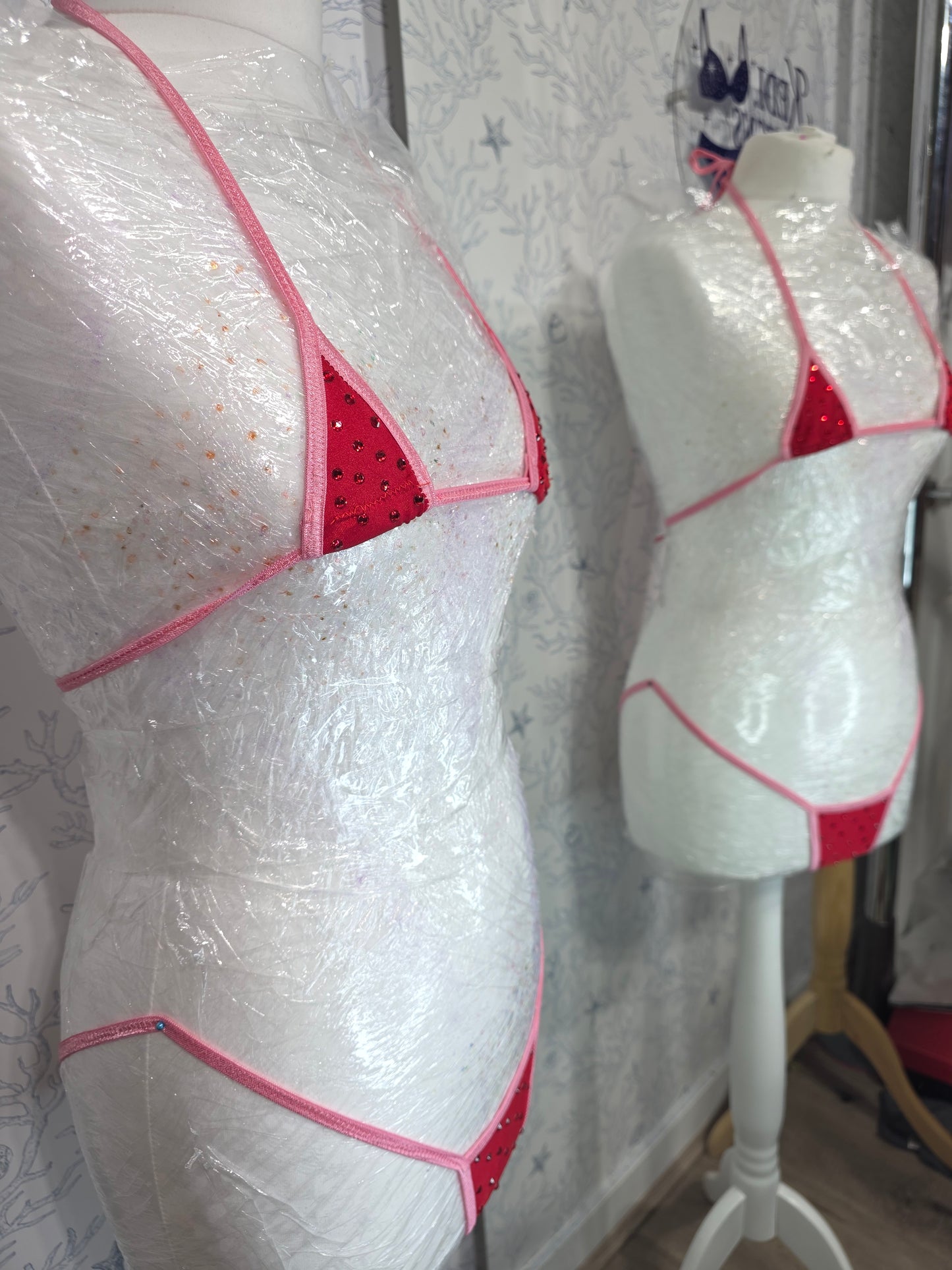 Red and pink set 2 inch 8-10