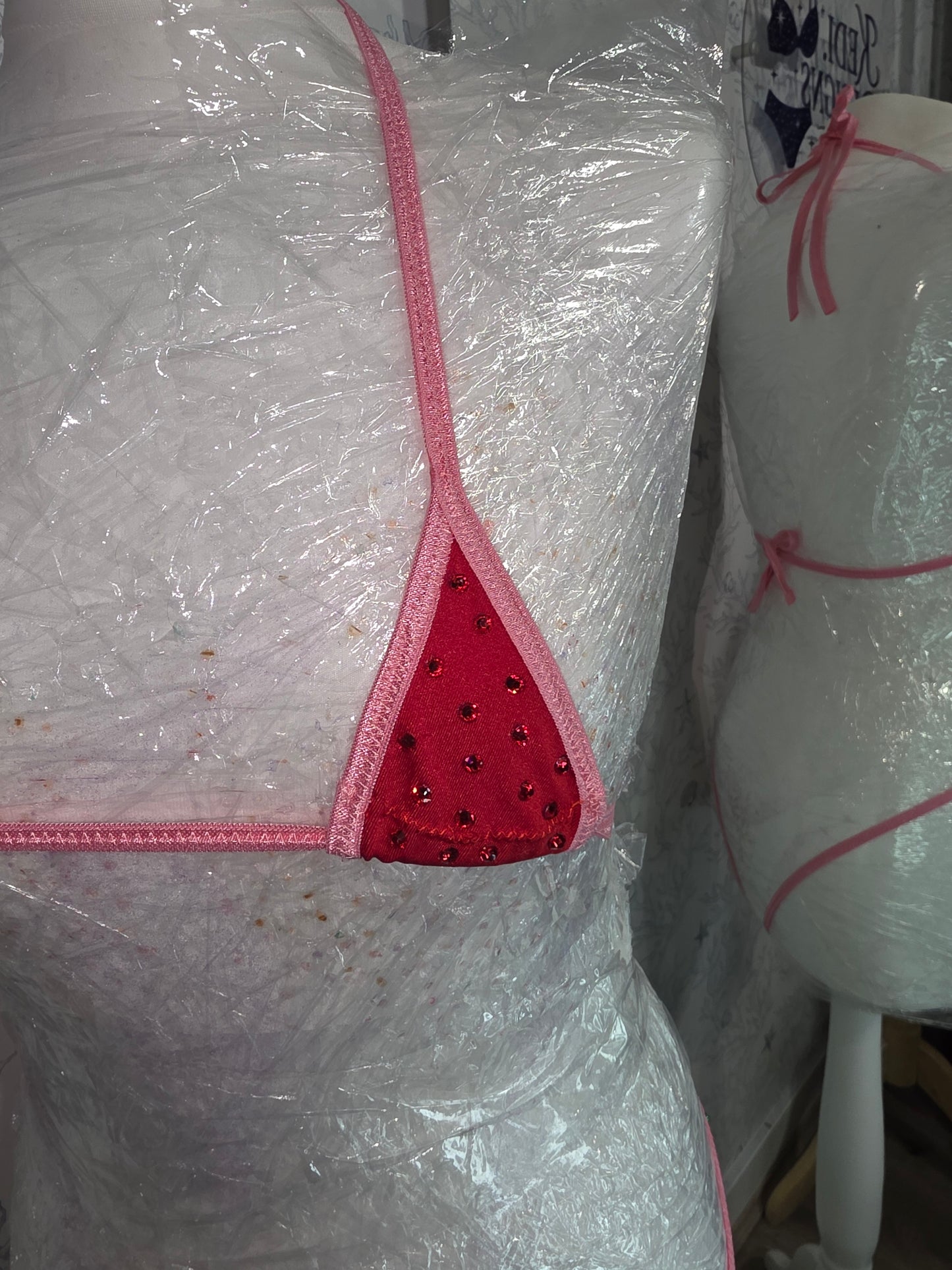 Red and pink set 2 inch 8-10